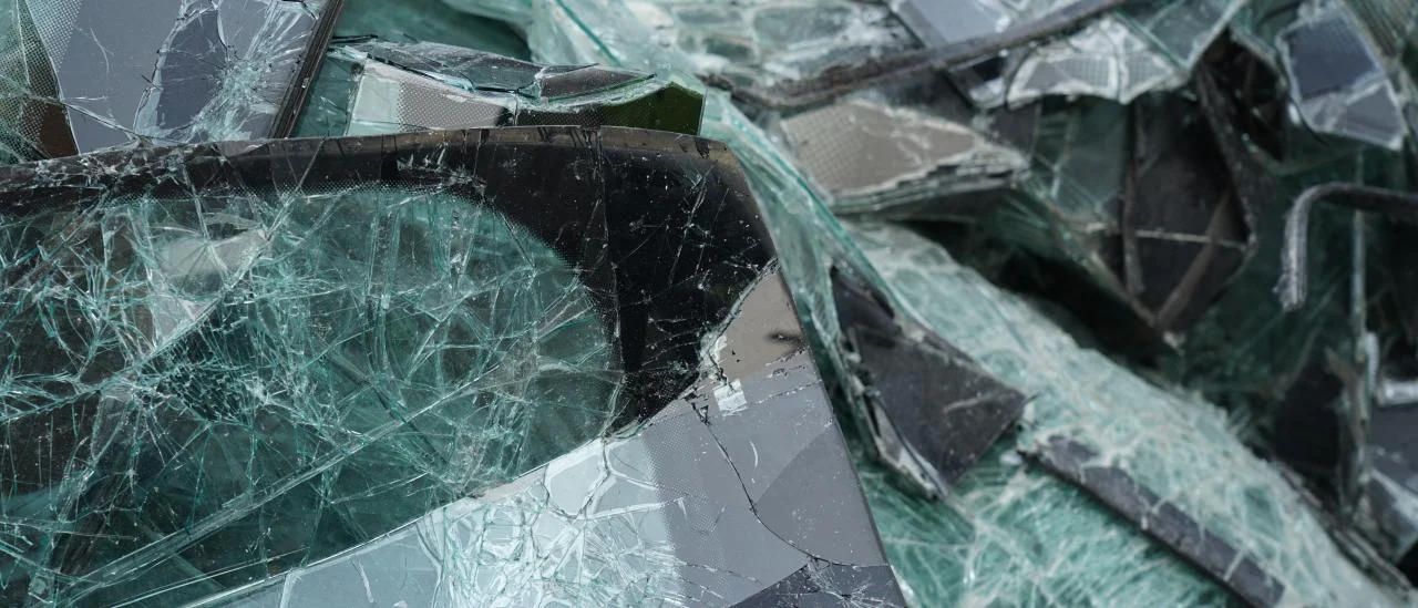 AGC et Reiling recyclent des pare-brise assemblés pour produire du verre automobile