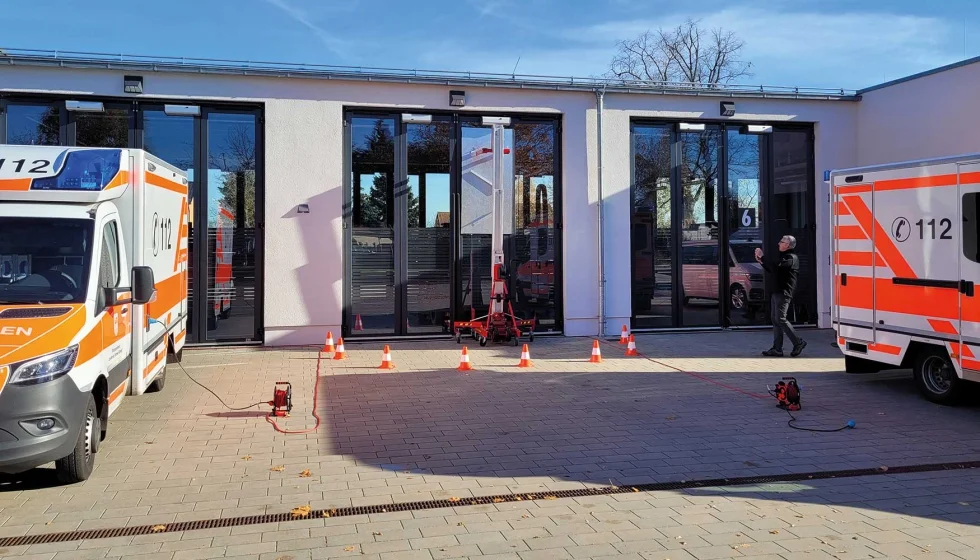 Un traitement laser rétablit les communications dans une station d’ambulances vitrée