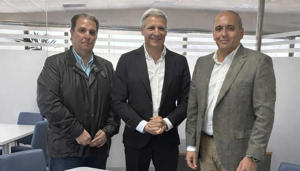 Evoglass rejoint Guardian Select avec une capacité de vitrage isolant grand format
