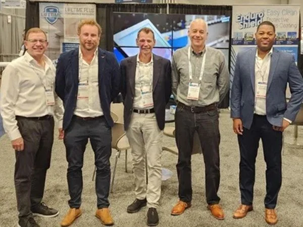 EnduroShield lancera le revêtement pour vitrages favorables aux oiseaux BirdWise à GlassBuild America 2026